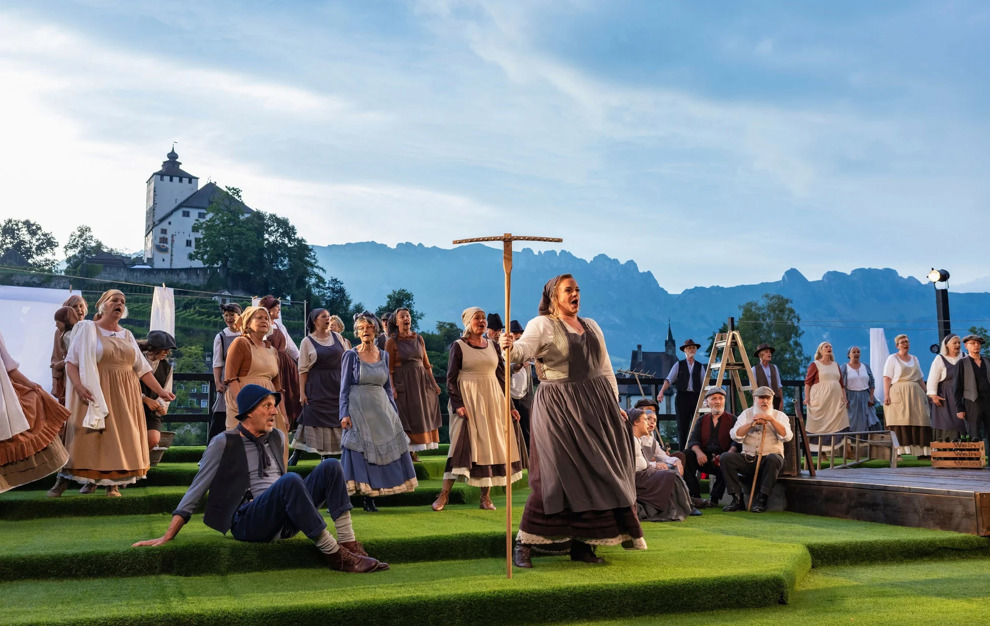 A34fc90c 25F4 4C1c 87Fe Cfe7814229fd