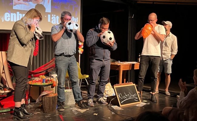 Die zweite Toggenburger «Late Night Show» zog viele Besucher in den Zeltainer