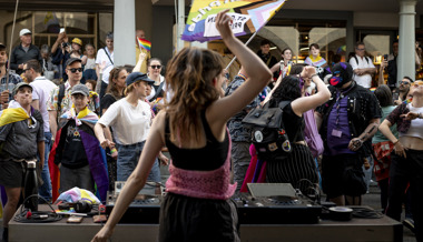 Mehr Gäste als bei der Premiere: Toggenburg feiert farbenfrohe Pride