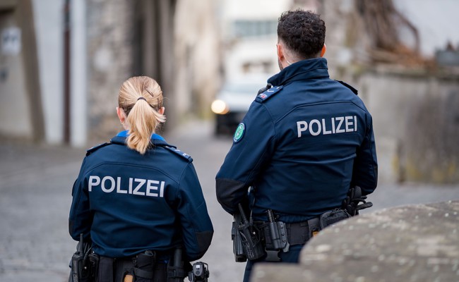 Einbruch in Schulhaus: Bargeld gestohlen und hoher Sachschaden