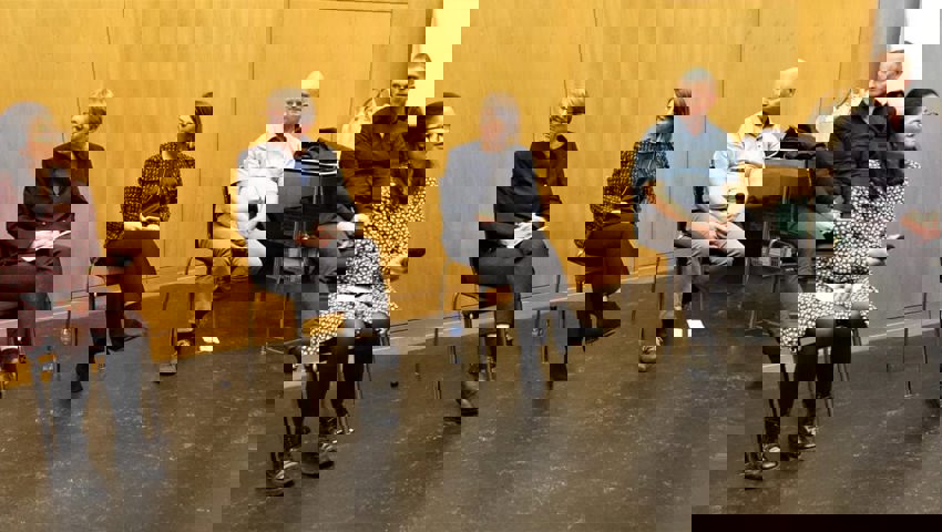  Die Podiumsteilnehmenden führten eine spannende Diskussion.