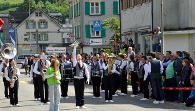 Aufmarschiert: 465 Musikantinnen und Musikanten belebten Nesslau