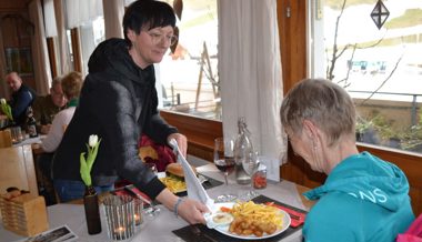 Das Ende einer langen Durststrecke: Die Freude über den Fall der Maskenpflicht ist gross