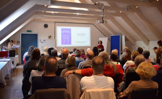 Der Weg der Krankheit Lipödem an die Öffentlichkeit