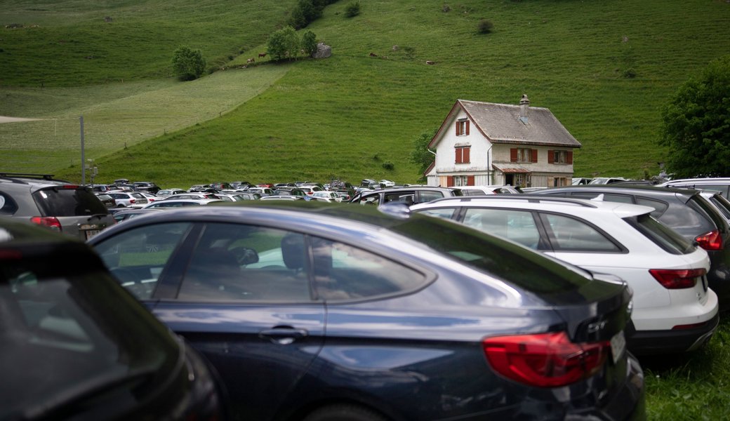 Bis zu 30 Franken pro Tag: Parkieren im Alpstein soll massiv teurer werden Bis zu 30 Franken pro Tag: Parkieren im Alpstein soll massiv teurer werden