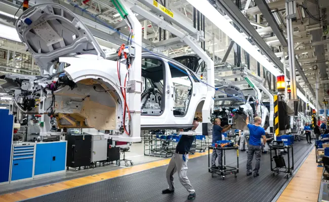 Trotz Autokrise und Zollhammer: Noch keine Entlassungswelle