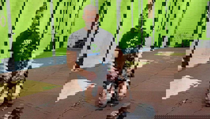  Fehlt in keinem Training: Hund Perry ist Stammgast im Crossfit Werdenberg. 