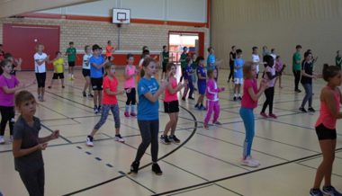 Tanzen gegen Mobbing: Nachwuchsturner mit Mega-Erlebnis beim Videodreh