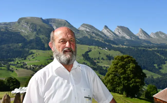 Hansruedi Peterer: Gefängniswart und Schwingfest-Sägmehlrecher