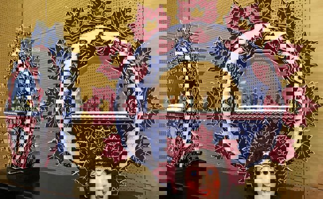 «Salez-Schuppel» präsentierte «Huube ond Hüet» an der Silvesterchlausen-Ausstellung