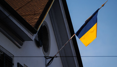 Leserbrief: Wäre eine Friedensfahne eher angebracht als eine Ukraineflagge?