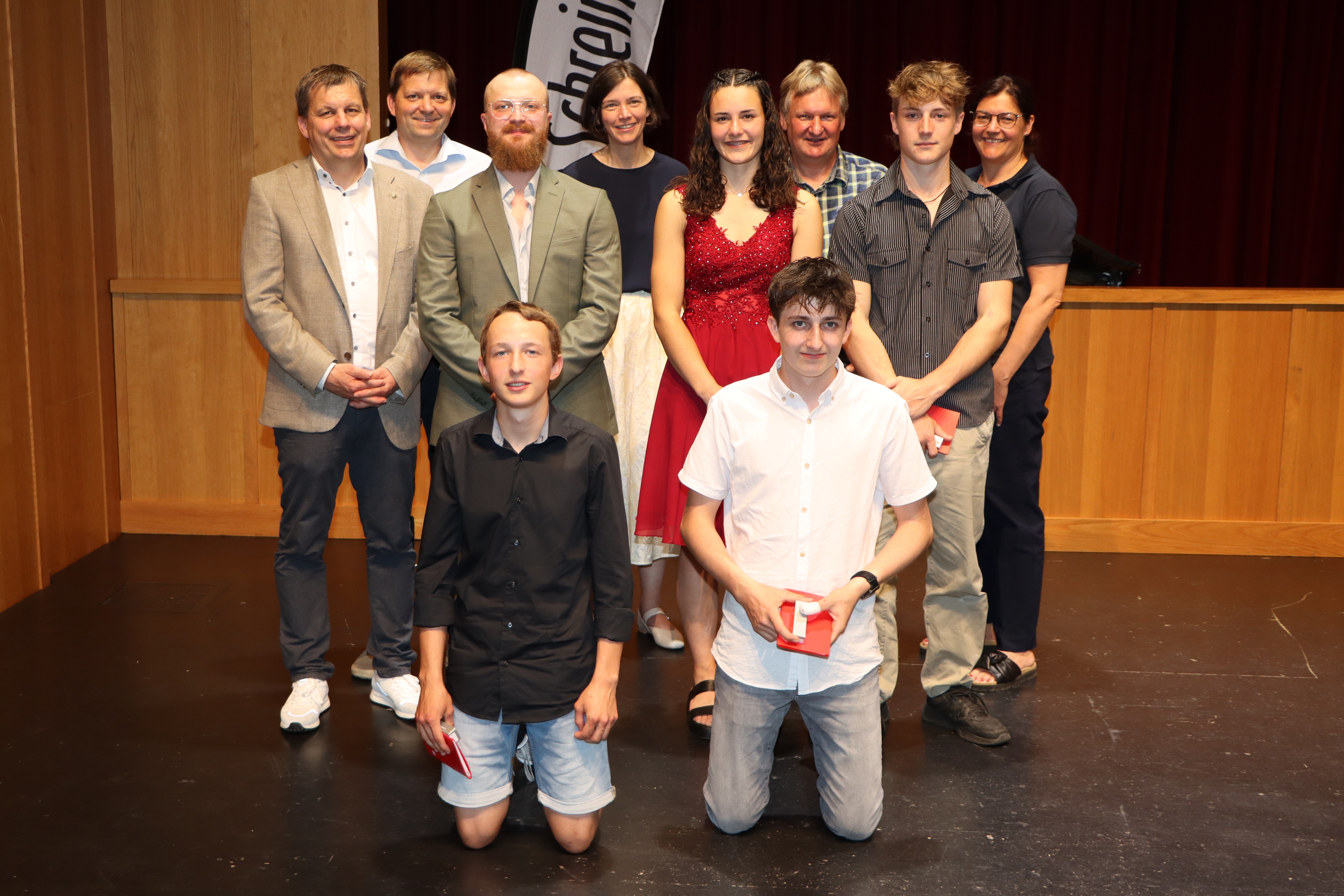 Stopel glänzt bei Abschlussfeier