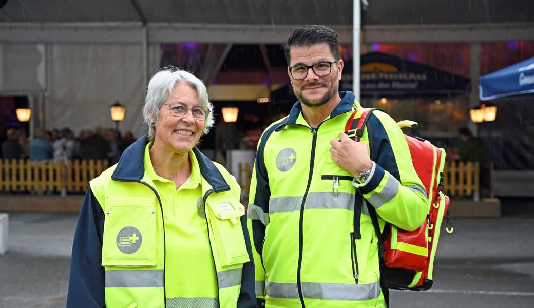 Schnitte, Spiesse und Verbrennungen: Meistens trifft es das Standpersonal Schnitte, Spiesse und Verbrennungen: Meistens trifft es das Standpersonal