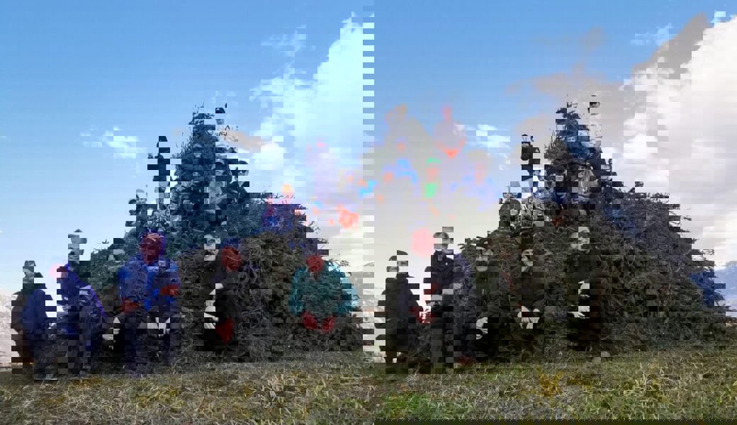 Gemeinschaftswerk: Vorarbeiten für Funkensonntag sind abgeschlossen