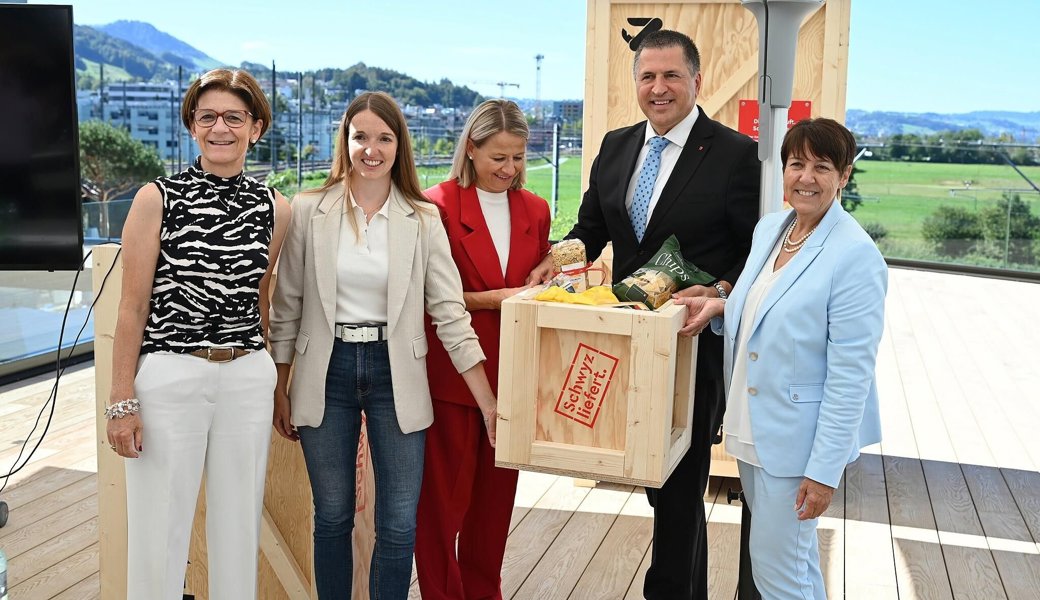 Kanton Schwyz hat gepackt und reist mit kistenweiser Vielfalt an die Olma