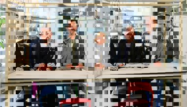 «Der Reinraum ist die gemeinsame Werkbank von Forschung und Industrie, von der alle profitieren»: Selten sind sich Wirtschaft und Politik so einig