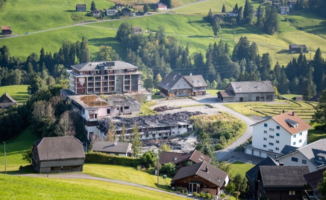 «Acker»-Brandruine: Polizei findet keine neuen Hinweise im Brandschutt