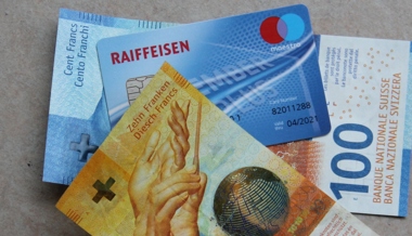 Keine schweizweite Lösung für Bezahlkarten im Asylwesen: St.Galler Initiative scheitert in Bundesbern