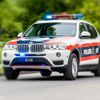 Polizei kontrolliert Fahrzeug und wird plötzlich bedroht