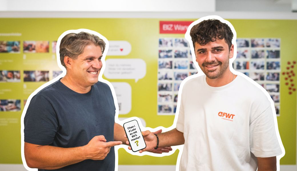 Berufs- und Laufbahnberater Naim Iseni (links) mit Ramon aus Vilters, dem Gesicht der Kampagne.