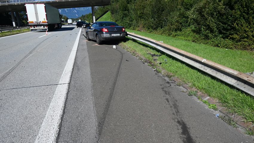 Nach einem Bremsmanöver hat es gekracht.