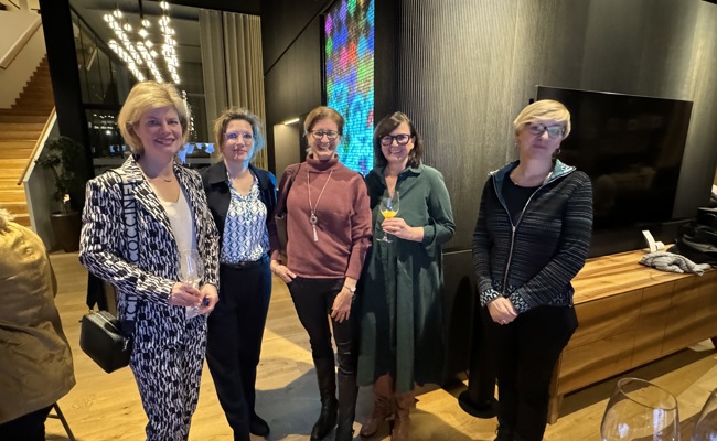 Inner Wheel feierte sein 100-Jahr-Jubiläum