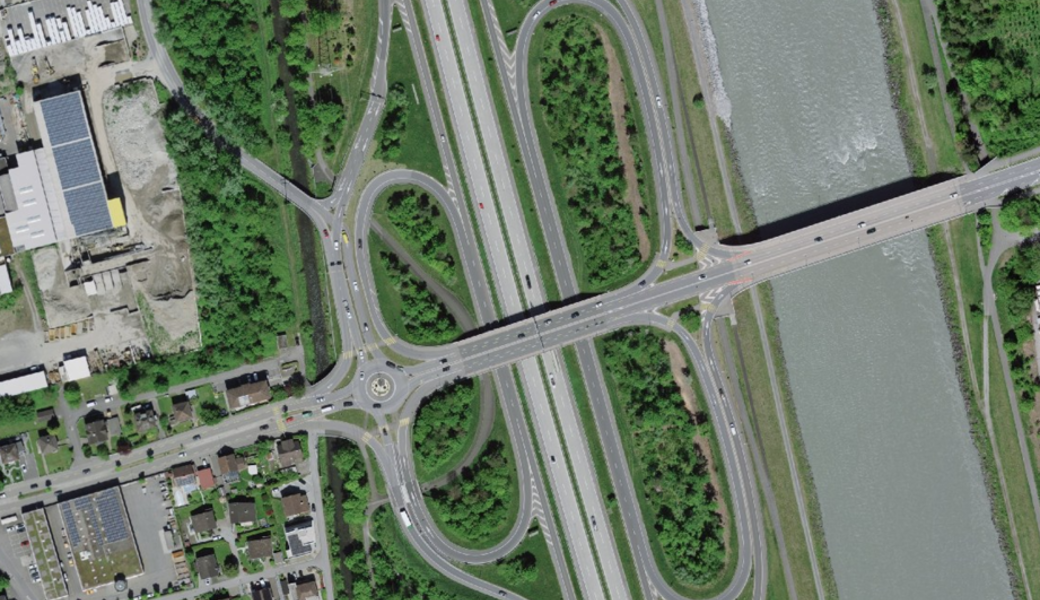 Ab Mitte August kommt es im Rahmen der Erstellung der Hilfsbrücke zu Verkehrseinschränkungen.