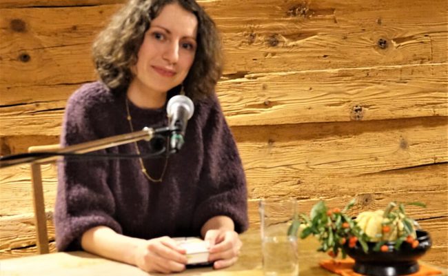 Bei einer Lesung im Tätschdachhaus traf vergangene Lyrik auf heutige Poesie