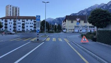 Fussgänger und E-Scooter-Fahrerin bei zwei Unfällen verletzt