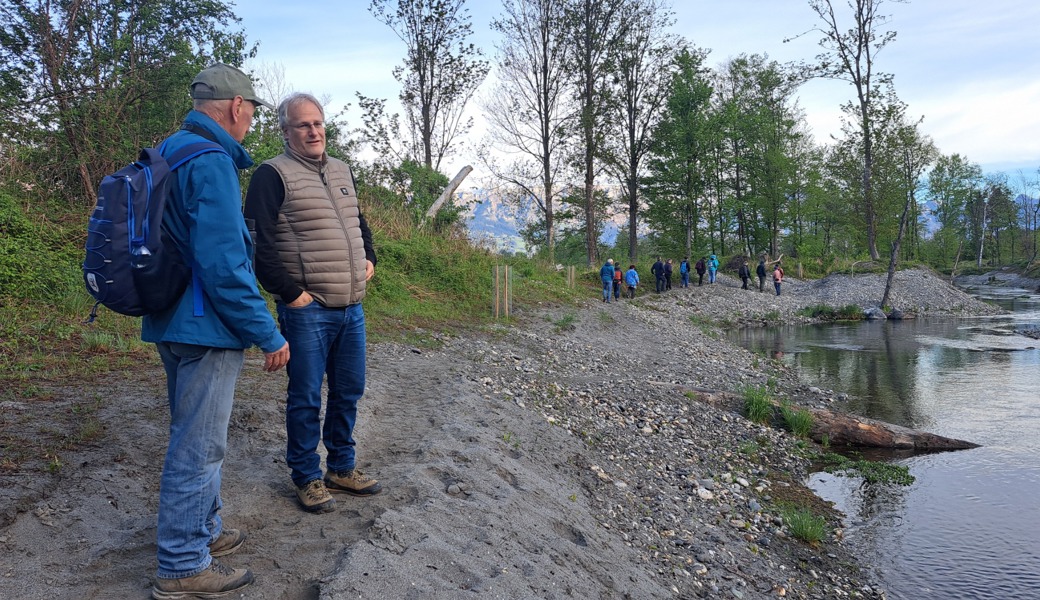 Bei Exkursion Vogelstimmen gehört und Sonnenschein genossen
