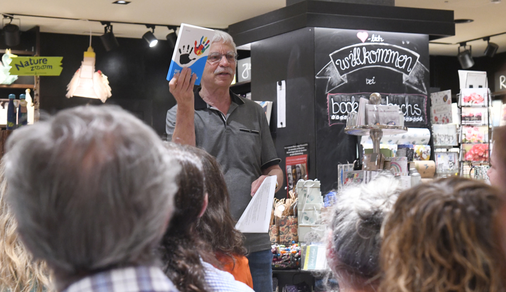 Vorstellung und Podiumsdiskussion zum Buch «Die Schule neu erfinden». 