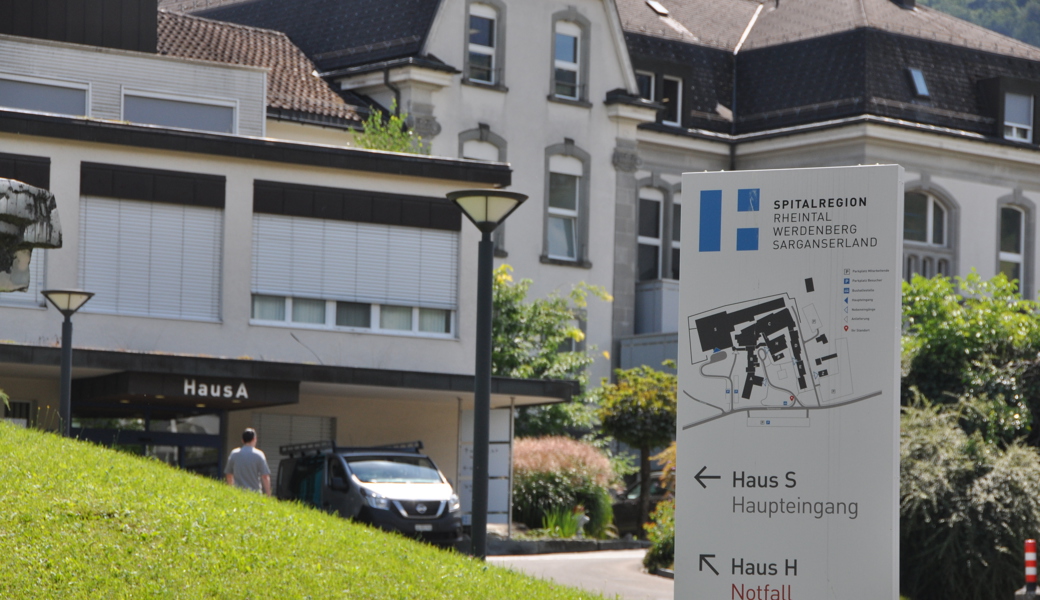 Die liechtensteinische Regierung liebäugelt mit dem Spital Grabs als neue Drehscheibe für Notarzteinsätze.