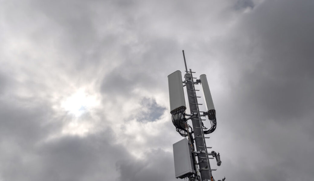  Durch ein Hintertürchen können Anbieter die Leistung von 5G-Antennen erhöhen. 