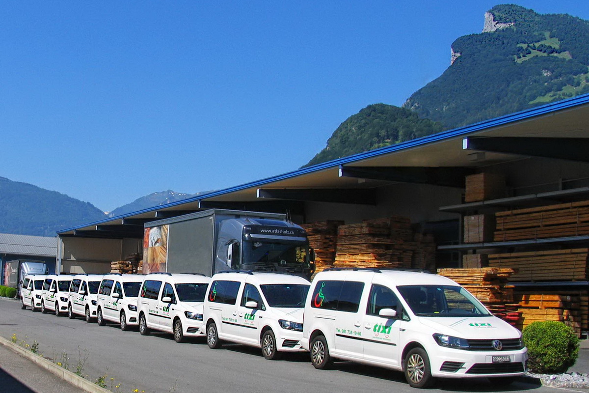 Starke Nachfrage und zwei neue Fahrzeuge für Tixi