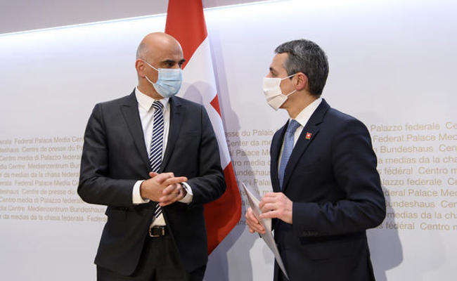 Keine Maskenplicht in Läden, keine Zertifikate in Restaurants: So lockert der Bundesrat