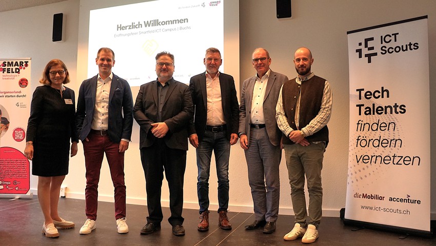 Von links: Cornelia Gut (Smartfeld), Marco Thoma (BZBS und Hightech Campus Buchs), Siegfried Handschuh (Universität St. Gallen), Christoph Gull (Präsident Region Sarganserland – Werdenberg), Regierungsrat Bruno Damann, Robert Jankovsky (ICT-Scouts).