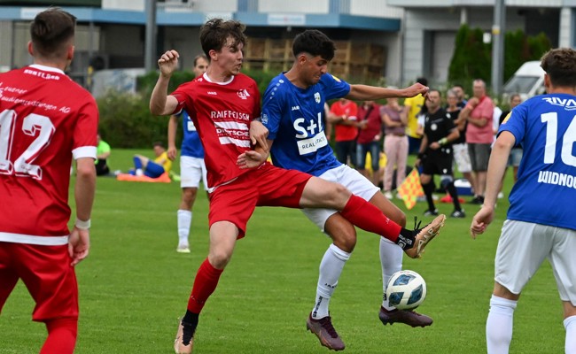 Pokalturnier: Titelverteidiger und Favorit werden herausgefordert