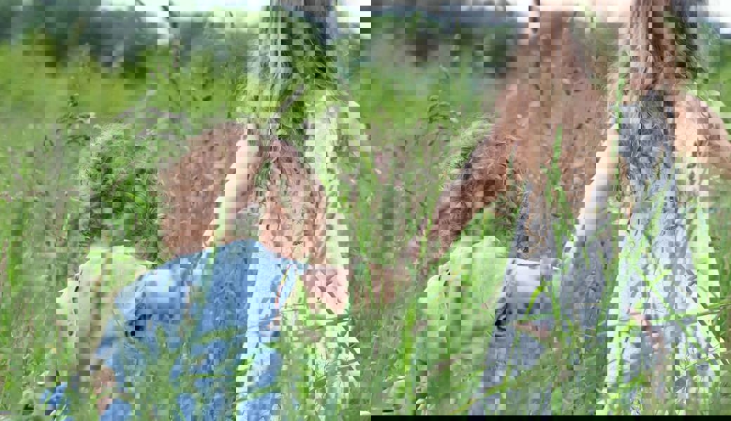  Autorin Katharina Rutz kann sich nicht vorstellen, neben dem zweijährigen Julian auch wieder ein Neugeborenes zu haben. 