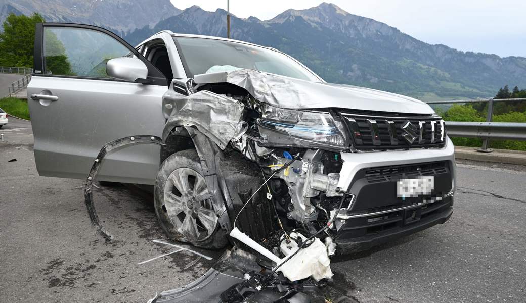 Das Auto erlitt Totalschaden.