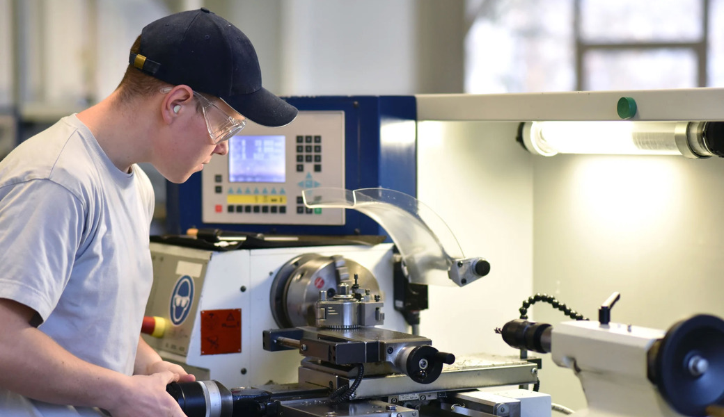 Der «Generation-Z-Gap»: Jugend setzt sich unter Leistungsdruck, aber ohne Spass an ihrer Arbeit