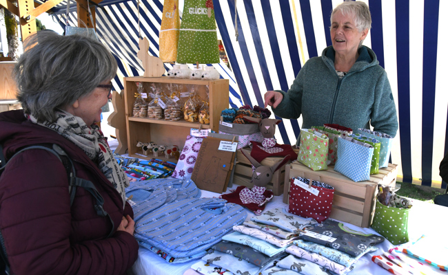 Genüssliches Verweilen zwischen 40 Marktständen