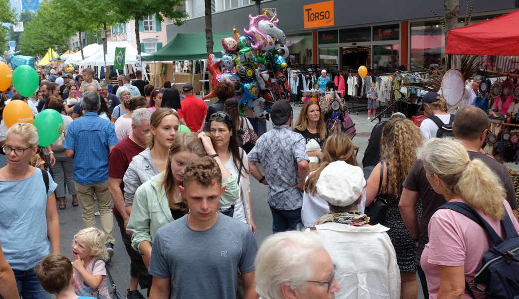 1983 fand das erste Buchserfest statt.