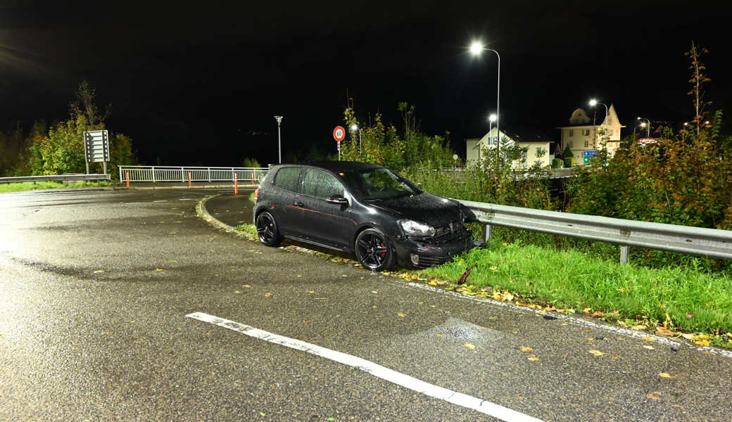In fahrunfähigem Zustand in Leitplanke gekracht