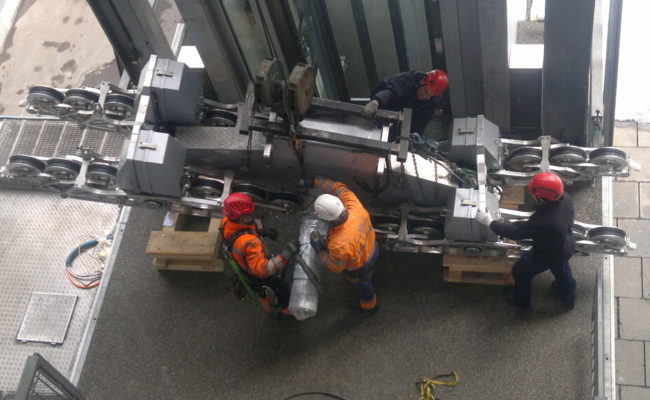 Säntis-Seilbahn steht fast drei Wochen still: Laufwerk der Fahrbahn 2 wird revidiert