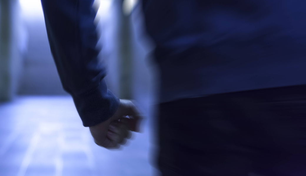 Der Algerier hat bei der Festnahme rebelliert. 