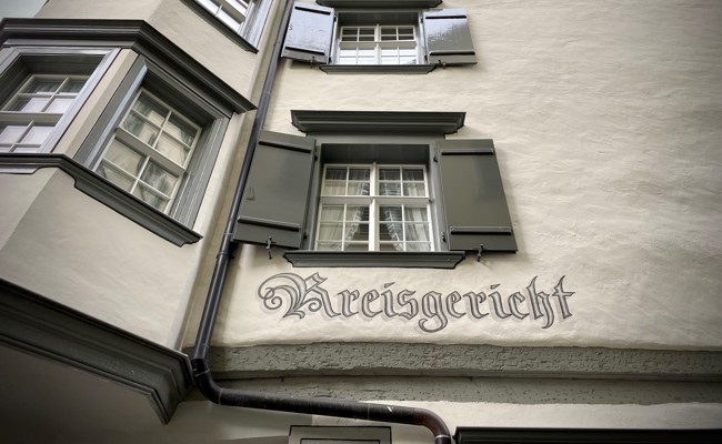 Haft und Landesverweis für unverbesserlichen Dieb