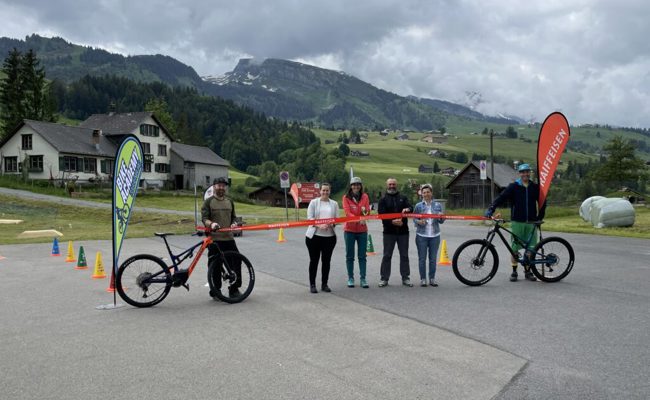 Eröffnung der Bike Academy: Auf zwei Rädern an der richtigen Technik feilen