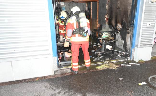 Feuer in Garage – Brandursache unklar