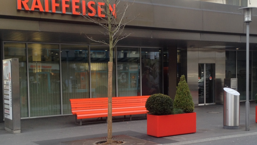  Der Standort der Raiffeisen in der Buchser Bahnhofstrasse: Die Raiffeisenbank Werdenberg hat ein sehr erfolgreiches Jahr hinter sich. 