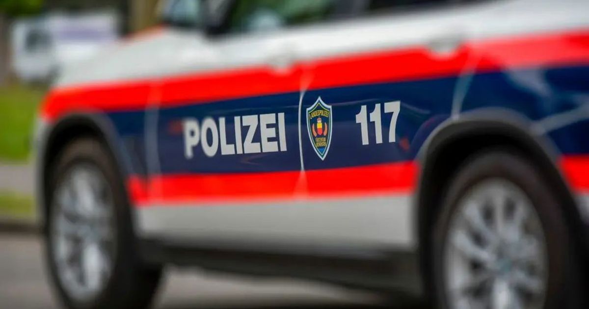 Unknown individuals steal food from farm stand – witnesses sought